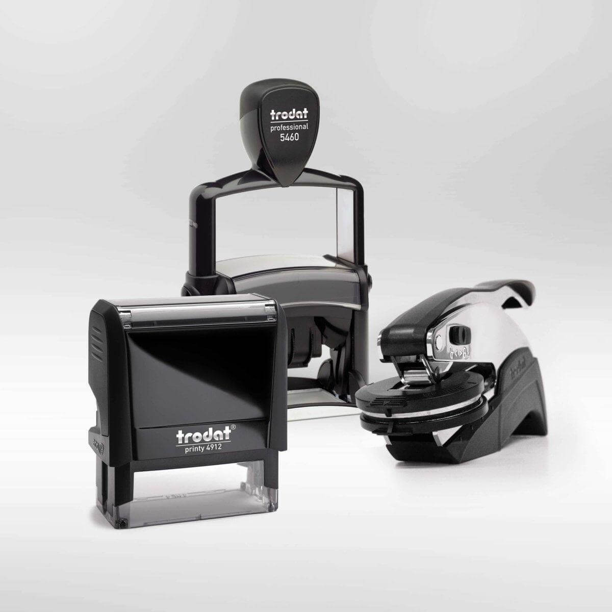 Differenza tra timbri autoinchiostranti, timbri manuale e timbri a secco | Timbri24.store