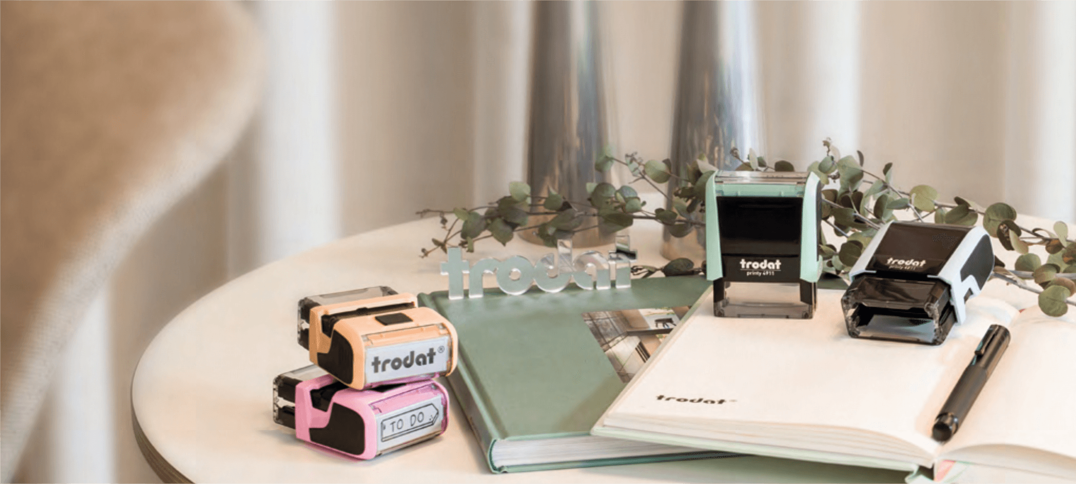 Porta Timbri Trodat 3008 - Per 8 Timbri, Nero, Plastica, Organizzazione Scrivania - Foto 4